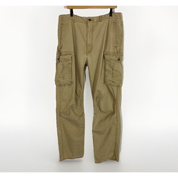 Flawed Levi’s Pants Men’s 38x36 Khaki Cargo Distressed Twill Straight Leg - Picture 1 of 16